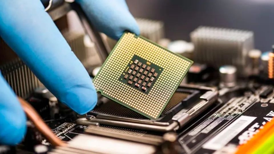 Auto Chip Shortage Expected To Ease By Mid-2023